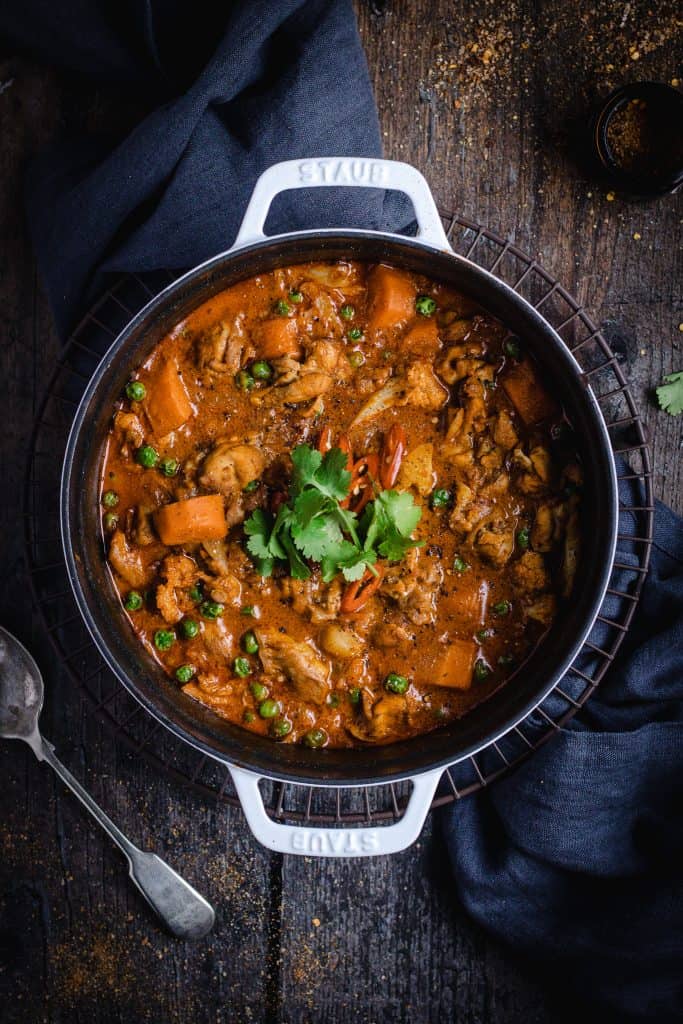 cheats chicken curry in a cast iron pot ready to be served