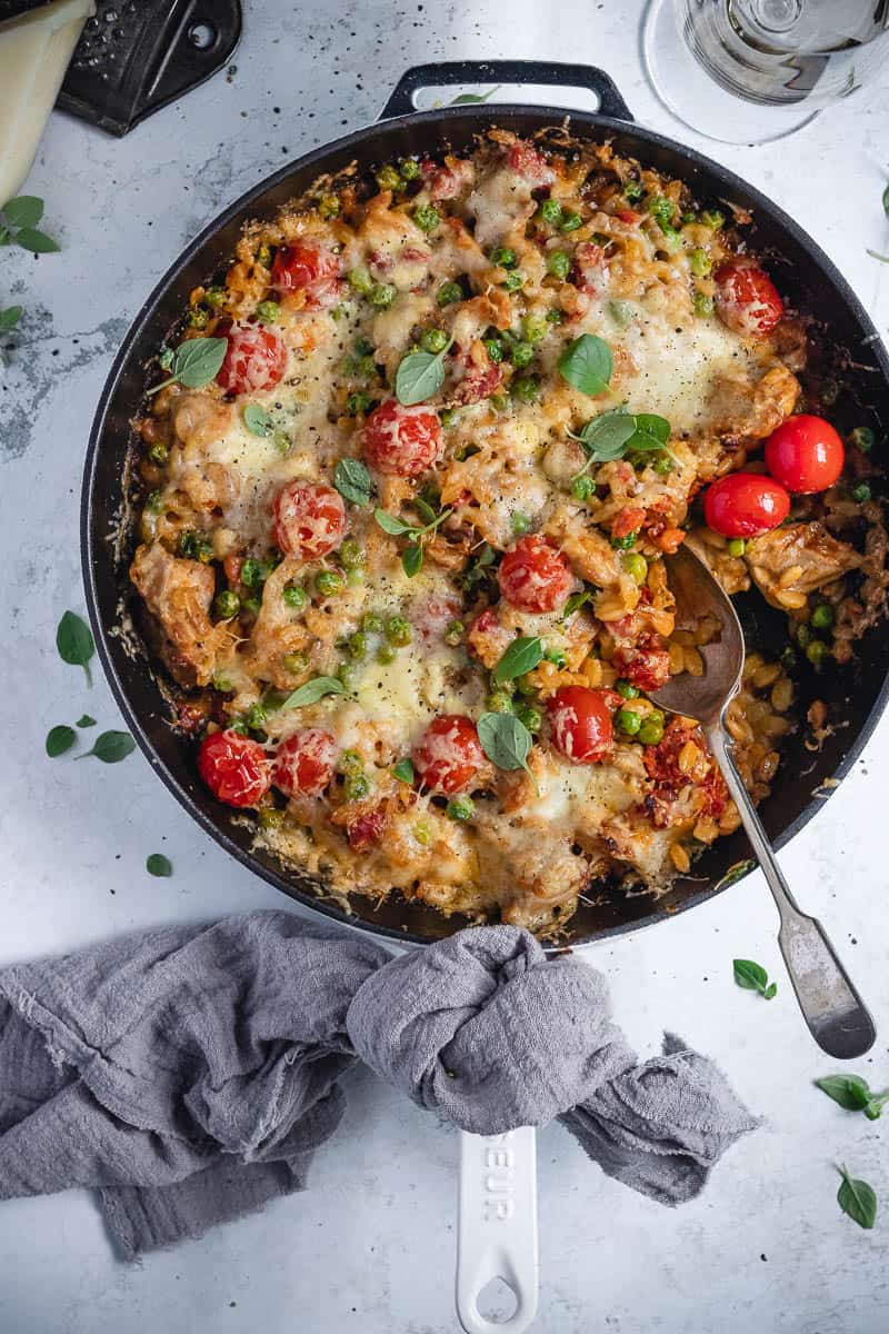 One Pan Chicken And Chorizo Orzo Bake The Irishman s Wife I Seasonal one-pan-chicken-and-chorizo-orzo-bake-the-irishman-s-wife-i-seasonal